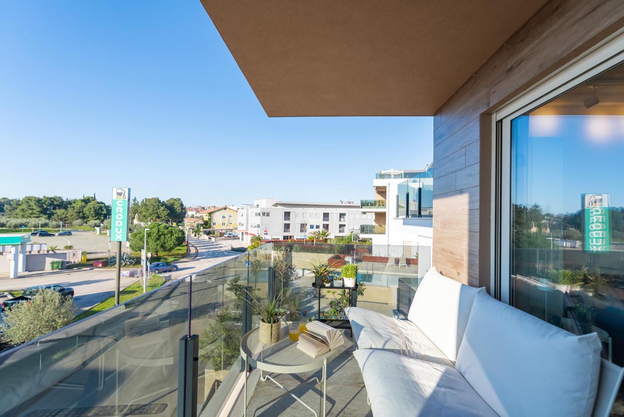 Apartments Mia Novigrad Istria Eksteriør billede